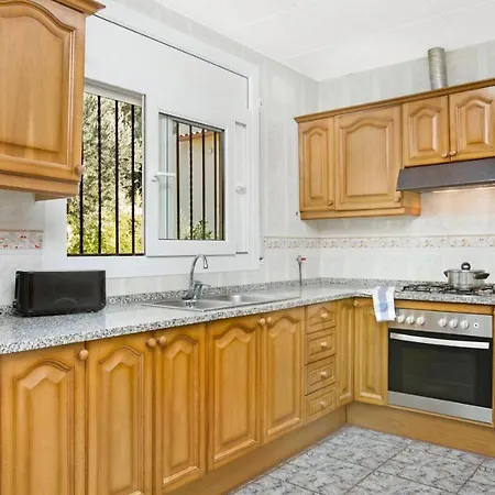 Sleeps 8 * Lloret de Mar
